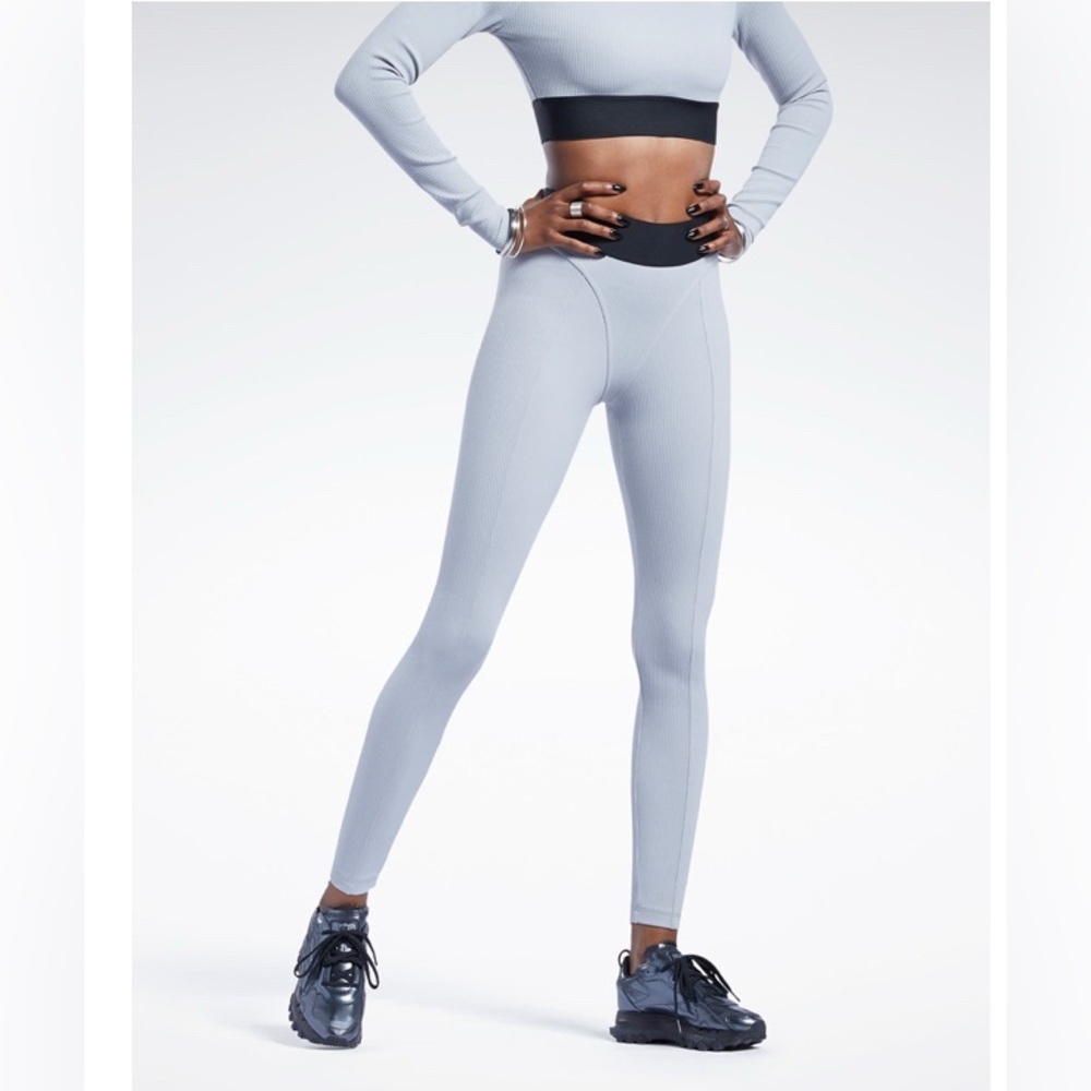 Reebok By Cardi B thick rib leggings size medium NEW